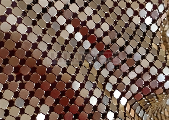 پارچه فلزی پولکی آلومینیومی آنودایز شده نقره ای رنگ برای مسکونی