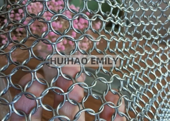 10mm حلقه گرد زنجير پيراهن فلزي حلقه شبكه پرده برای دکوراسیون هتل